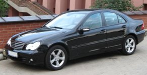 Mercedes-Benz C200   2004 - Cần bán Mercedes C200 sản xuất 2004, màu đen, xe nhập xe gia đình giá cạnh tranh giá 258 triệu tại Hà Nội