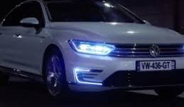 Volkswagen Passat GP 2016 - Volkswagen Passat 1.8l TSI bản E màu trắng ngọc trai sedan hạng sang. LH Hương 0902.608.293 - Cam kết giá tốt giá 1 tỷ 419 tr tại Tp.HCM