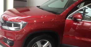 Volkswagen Tiguan 2016 - Bán xe Volkswagen Tiguan đời 2016, màu đỏ. Ưu đãi 3 năm bảo dưỡng. LH: 0931416628 giá 1 tỷ 499 tr tại Đồng Nai