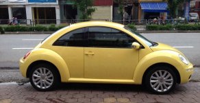 Volkswagen Beetle 2.0AT  2009 - Cần bán xe Volkswagen Beetle 2.0AT đời 2009, màu vàng giá 780 triệu tại Hải Phòng