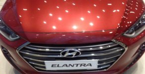 Hyundai Elantra 2016 - Hyundai Elantra 2016 màu đỏ, ngân hàng hỗ trợ từ 70-80% với lãi suất ưu đãi giá 668 triệu tại Trà Vinh