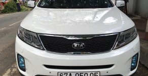 Kia Sorento 2016 - Bán xe cũ Kia Sorento đời 2016, màu trắng như mới giá 950 triệu tại An Giang