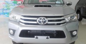 Toyota Hilux 3.0G 4x4AT 2016 - Bán xe Toyota Hilux 3.0G 4x4AT đời 2016, màu bạc, giá chỉ 914 triệu giá 914 triệu tại Bình Thuận  
