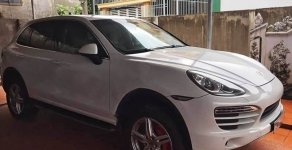 Porsche Cayenne 2012 - Cần bán gấp Porsche Cayenne đời 2012, màu trắng, nhập khẩu chính hãng giá 3 tỷ tại Quảng Bình
