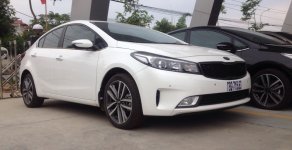 Kia K3 AT 2018 - Bán xe Kia K3 AT đời 2018, màu trắng, 589 triệu giá 589 triệu tại Bắc Giang
