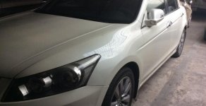 Honda Accord 2012 - Chính chủ cần bán xe Honda Accord năm 2012, màu trắng giá 840 triệu tại Tp.HCM