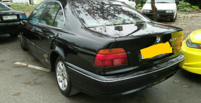BMW 5 Series 1998 - Bán xe BMW 5 Series năm 1998 màu đen, giá tốt giá 143 triệu tại Hải Dương