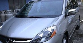 Toyota Sienna 1999 - Bán Toyota Sienna đời 1999, màu bạc số tự động giá 100 triệu tại Bình Dương