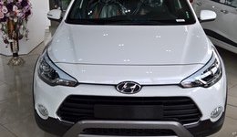 Hyundai i20 Active 2017 - Cần bán Hyundai i20 Active đời 2017, màu trắng, nhập khẩu nguyên chiếc giá 595 triệu tại Bắc Giang