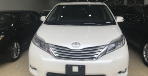 Toyota Sienna 3.5 Limited 2017 - Bán Toyota Sienna 3.5 Limited 2017, màu trắng, nội thất da bò, xe giao ngay giá 3 tỷ 618 tr tại Hà Nội