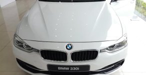 BMW 3 Series 330i 2017 - BMW 3 Series 330i 2017, màu trắng, nhập khẩu nguyên chiếc. Bán xe BMW chính hãng tại Đà Nẵng giá 1 tỷ 798 tr tại Quảng Trị