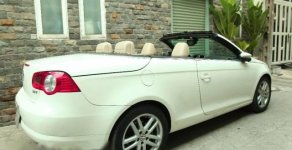 Volkswagen Eos 2008 - Bán Volkswagen Eos đời 2008, màu trắng, nhập khẩu nguyên chiếc còn mới giá 820 triệu tại Tp.HCM