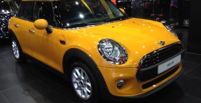 Mini One 2017 - Bán ô tô Mini One 2017, màu vàng, nhập khẩu nguyên chiếc giá 1 tỷ 228 tr tại Tp.HCM