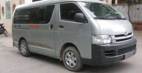 Toyota Hiace   2010 - Cần bán xe cũ Toyota Hiace đời 2010, màu bạc, giá 450tr giá 450 triệu tại Hậu Giang