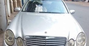 Mercedes-Benz E240   2009 - Bán xe Mercedes E240 năm 2009, màu bạc, nhập khẩu nguyên chiếc giá 300 triệu tại Tp.HCM