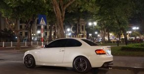 BMW 1 Series  135i 2009 - Cần bán lại xe BMW 1 Series 135i 2009, màu trắng  giá 750 triệu tại Hà Nội