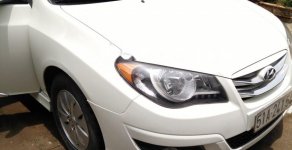 Hyundai Avante 2011 - Cần bán gấp Hyundai Avante đời 2011, màu trắng giá 395 triệu tại Long An
