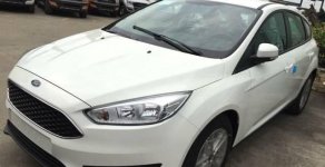 Ford Focus   Ecoboost  2016 - Bán ô tô Ford Focus Trend đời 2016, màu trắng, giá chỉ 615 triệu giá 615 triệu tại Tp.HCM