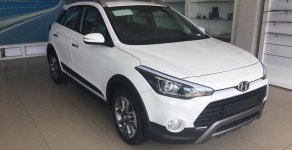 Hyundai i20 Active 2017 - Cần bán Hyundai i20 Active đời 2017, màu trắng giá 608 triệu tại Đồng Nai