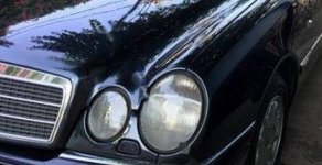 Mercedes-Benz C230 1996 - Bán Mercedes C230 đời 1996, màu xanh lam, nhập khẩu nguyên chiếc số sàn, giá chỉ 165 triệu giá 165 triệu tại Tp.HCM