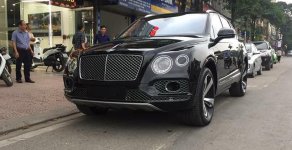 Bentley First Edition 2017 - Cần bán xe Bentley Bentayga First Edition đời 2017, màu đen, xe nhập khẩu giá 9 tỷ 500 tr tại Hà Nội
