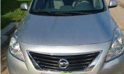 Nissan Sunny MT 2014 - Chính chủ bán Nissan Sunny MT sản xuất 2014, màu xám giá 385 triệu tại Tp.HCM