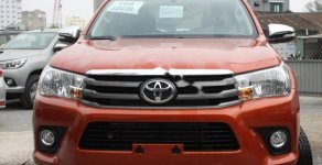 Toyota Hilux 2.4E 4x2 MT 2017 - Bán xe Toyota Hilux E đời 2017, xe nhập, giá tốt giá 697 triệu tại Cần Thơ