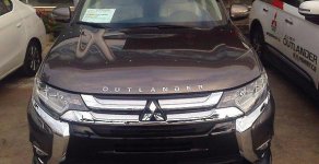 Mitsubishi Outlander 2016 - Bán xe Mitsubishi Outlander đời 2016 giá 1 tỷ 98 tr tại Đắk Lắk