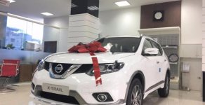 Nissan X trail 2.5SV 4WD Premium 2017 - Bán ô tô Nissan X trail 2.5SV 4WD Premium 2017, màu trắng giá 1 tỷ 40 tr tại Lào Cai