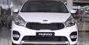 Kia Rondo 2017 - Bán xe Kia Rondo đời 2017, màu trắng, nhập khẩu giá 629 triệu tại Hải Dương