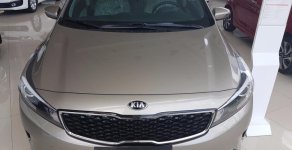 Kia Cerato 2017 - Cần bán xe Kia Cerato sản xuất 2017, nhập khẩu chính hãng, giá 563tr giá 563 triệu tại Vĩnh Long