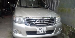 Toyota Hilux 2012 - Bán xe Toyota Hilux 2012, màu bạc, nhập khẩu nguyên chiếc giá 500 triệu tại Cần Thơ