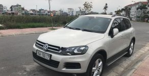 Volkswagen Touareg 2014 - Chính chủ bán Volkswagen Touareg đời 2014, màu trắng, nhập khẩu giá 1 tỷ 400 tr tại Hải Phòng