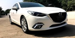 Mazda 3   2.0L 2017 - Bán ô tô Mazda 3 2.0L sản xuất 2017, màu trắng giá 689 triệu tại Hậu Giang