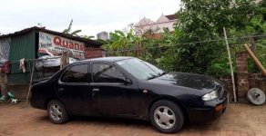Nissan Bluebird 1993 - Cần bán Nissan Bluebird sản xuất 1993, màu đen, xe nhập, 115 triệu giá 115 triệu tại Nghệ An