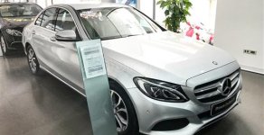 Mercedes-Benz C200 2016 - Cần bán lại xe Mercedes C200 đời 2016, màu trắng giá 1 tỷ 310 tr tại Hà Nội