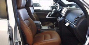 Toyota Land Cruiser V8 2016 - Bán Toyota Land Cruiser V8 2016, màu bạc, nhập khẩu giá 5 tỷ 145 tr tại Hà Nội