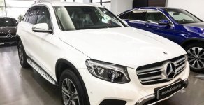 Mercedes-Benz Smart GLC250 2017 - Cần bán xe Mercedes GLC250 sản xuất năm 2017, màu trắng giá 1 tỷ 860 tr tại Hà Nội
