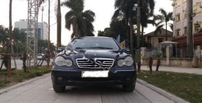 Mercedes-Benz C class C200 Kompressor AT 2001 - Cần bán gấp Mercedes C200 Kompressor AT năm 2001, màu đen, 158 triệu giá 158 triệu tại Bắc Ninh