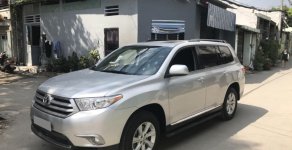 Toyota Highlander 2.7 AT 2013 - Cần bán xe Toyota Highlander 2.7AT 2013 màu bạc nhập khẩu Mỹ, lăn bánh 31 ngàn km còn mới   giá 1 tỷ 150 tr tại Tp.HCM