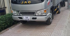 JAC HFC 2018 - Cần bán ngay xe tải Jac 2T4 máy CN Isuzu, trả góp 95% giá 285 triệu tại Bình Dương