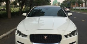 Jaguar XE 25T Prestige 2016 - Bán Jaguar XE 25T Prestige 2016, màu trắng, xe nhập giá 1 tỷ 690 tr tại Tp.HCM
