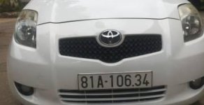 Toyota Yaris 2007 - Bán Toyota Yaris đời 2007, màu trắng xe gia đình giá 300 triệu tại Gia Lai