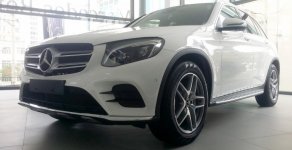 Mercedes-Benz Smart GLC 300 4MATIC 2018 - Bán xe Mercedes GLC 300 màu trắng giá tốt. Giao xe ngay giá 2 tỷ 209 tr tại Hà Nội