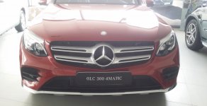 Mercedes-Benz Smart GLC 300 4MATIC 2018 - Bán xe Mercedes GLC 300 màu đỏ giá tốt. Giao xe ngay giá 2 tỷ 209 tr tại Hà Nội