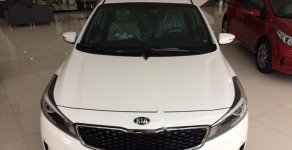 Kia Cerato 2.0AT 2017 - Bán ô tô Kia Cerato 2.0AT đời 2017, màu trắng giá 635 triệu tại Kon Tum