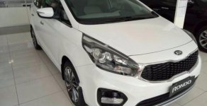Kia Rondo 1.7 GAT 2018 - Bán ô tô Kia Rondo 1.7 GAT sản xuất 2018, màu trắng giá 669 triệu tại Thái Nguyên