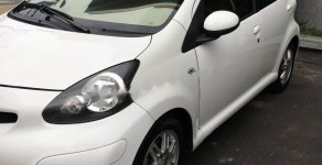 Toyota Aygo 2012 - Cần bán gấp Toyota Aygo sản xuất năm 2012, màu trắng, nhập khẩu số tự động, 335tr giá 335 triệu tại Tp.HCM