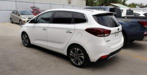 Kia Rondo GAT 2017 - Bán xe Kia Rondo GAT 2018, màu trắng, 669 triệu- Liên hệ 0938 806 702 giá 669 triệu tại Long An