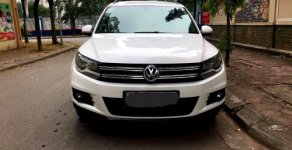 Volkswagen Tiguan   2.0 AT  2011 - Cần bán Volkswagen Tiguan 2.0 AT sản xuất 2011, màu trắng, nhập khẩu nguyên chiếc giá 670 triệu tại Hà Nội